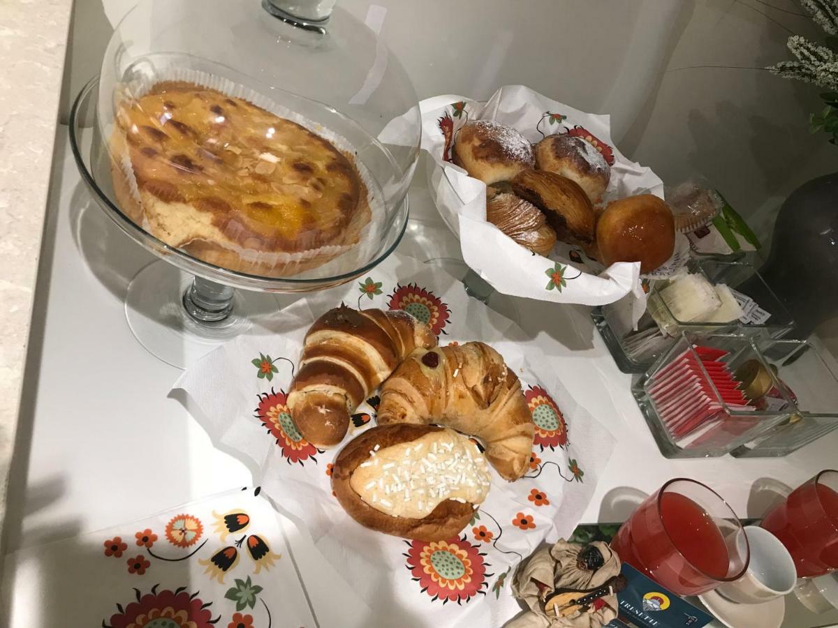 Tresette Toledo Bed & Breakfast Napoli Ngoại thất bức ảnh